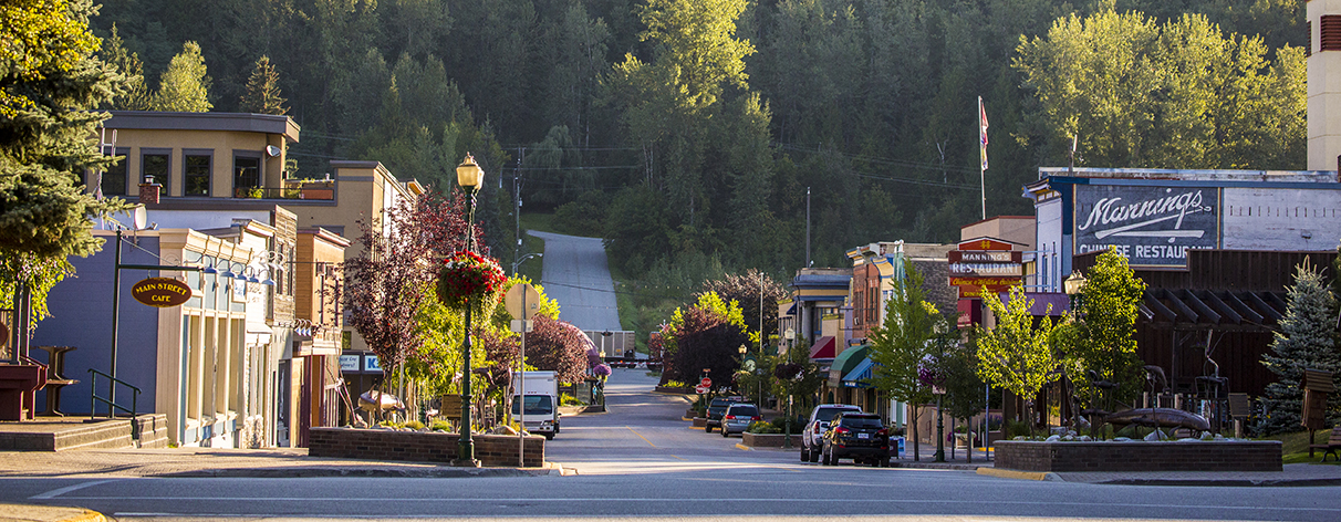 Canyon Hot Springs - Kootenay Rockies Tourism