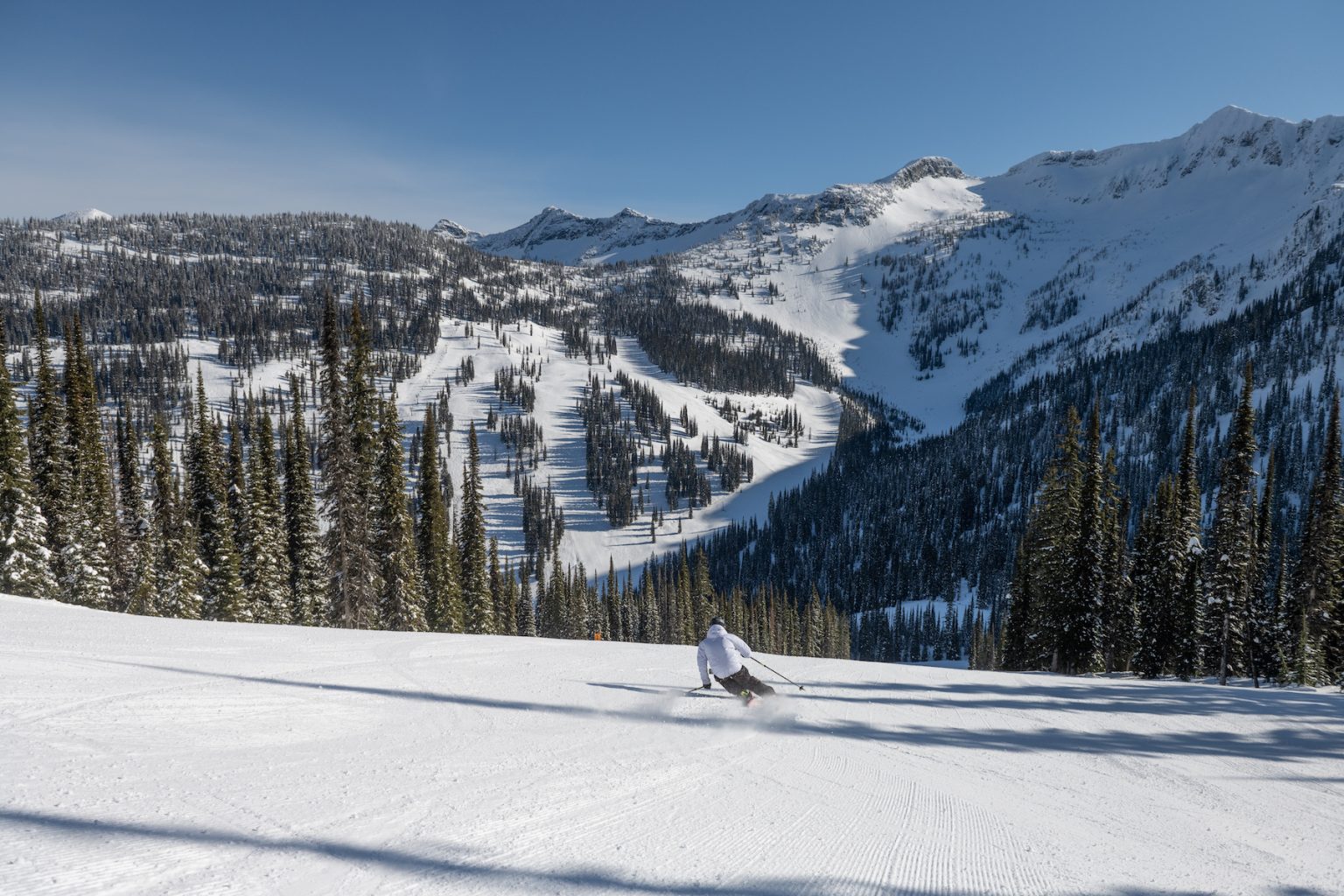 Learn to Ski & Snowboard on the Powder Highway – Kootenay Rockies